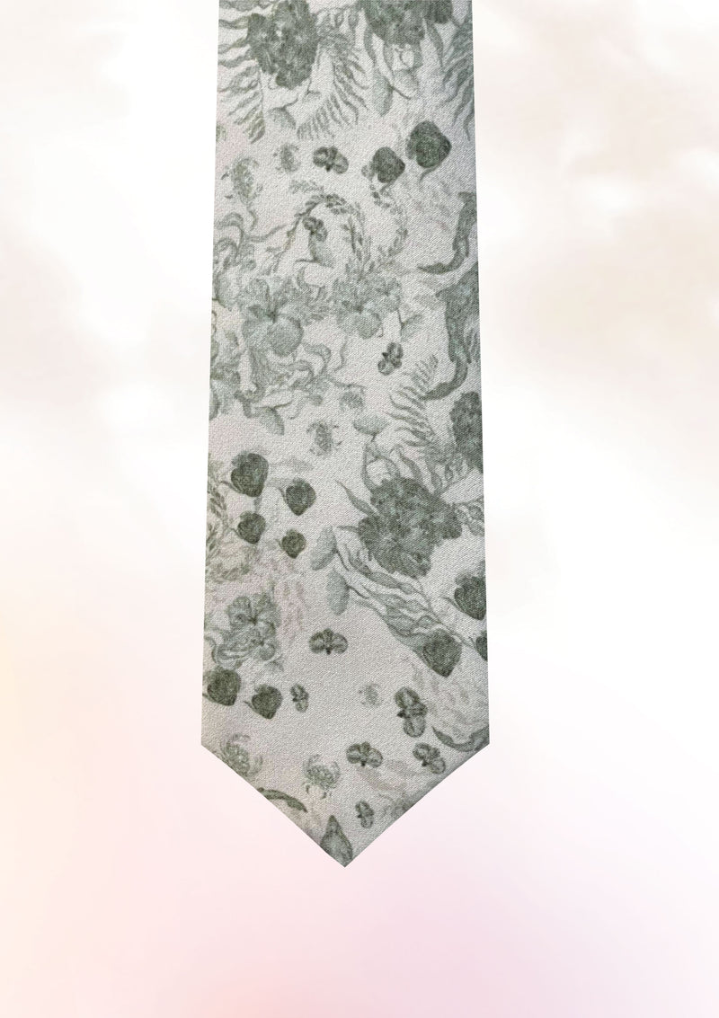 Green Sea Garden Tie