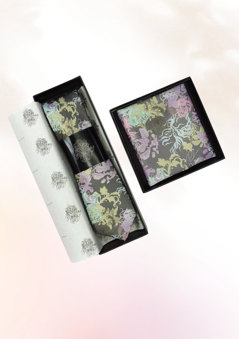 Hibiscus Garden Tie & Pocket Square