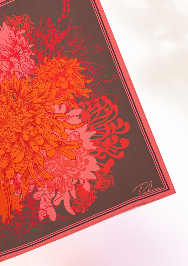 Chrysanthemum Inferno Scarf